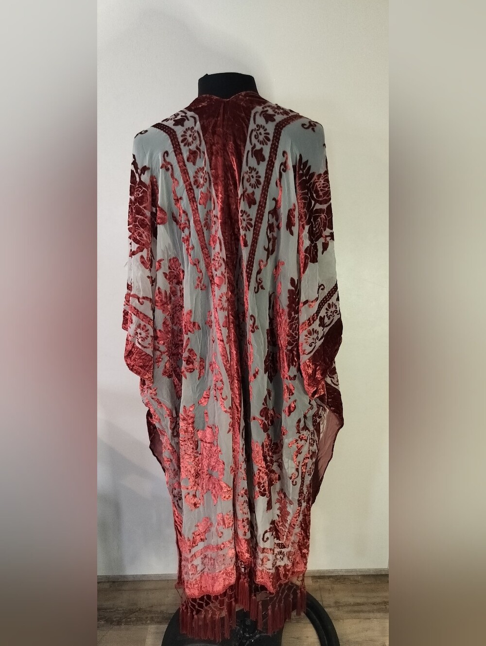 Velvet Burnout Floral Kimono - Red - Picture 2 of 3
